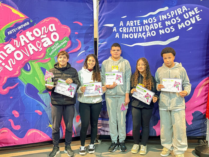 ‘Não Tenham Medo De Tentar’, Diz Vencedor De Desafio Cultural Que Inspirou Jovens Catarinenses A Criarem Soluções Para O Planeta